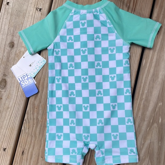 NWT- Mickey Mouse Short Sleeve Rashguard Swimsuit Size 6Months & 12 Months - Picture 7 of 7